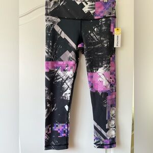 SoulCycle Neon Analog Capri